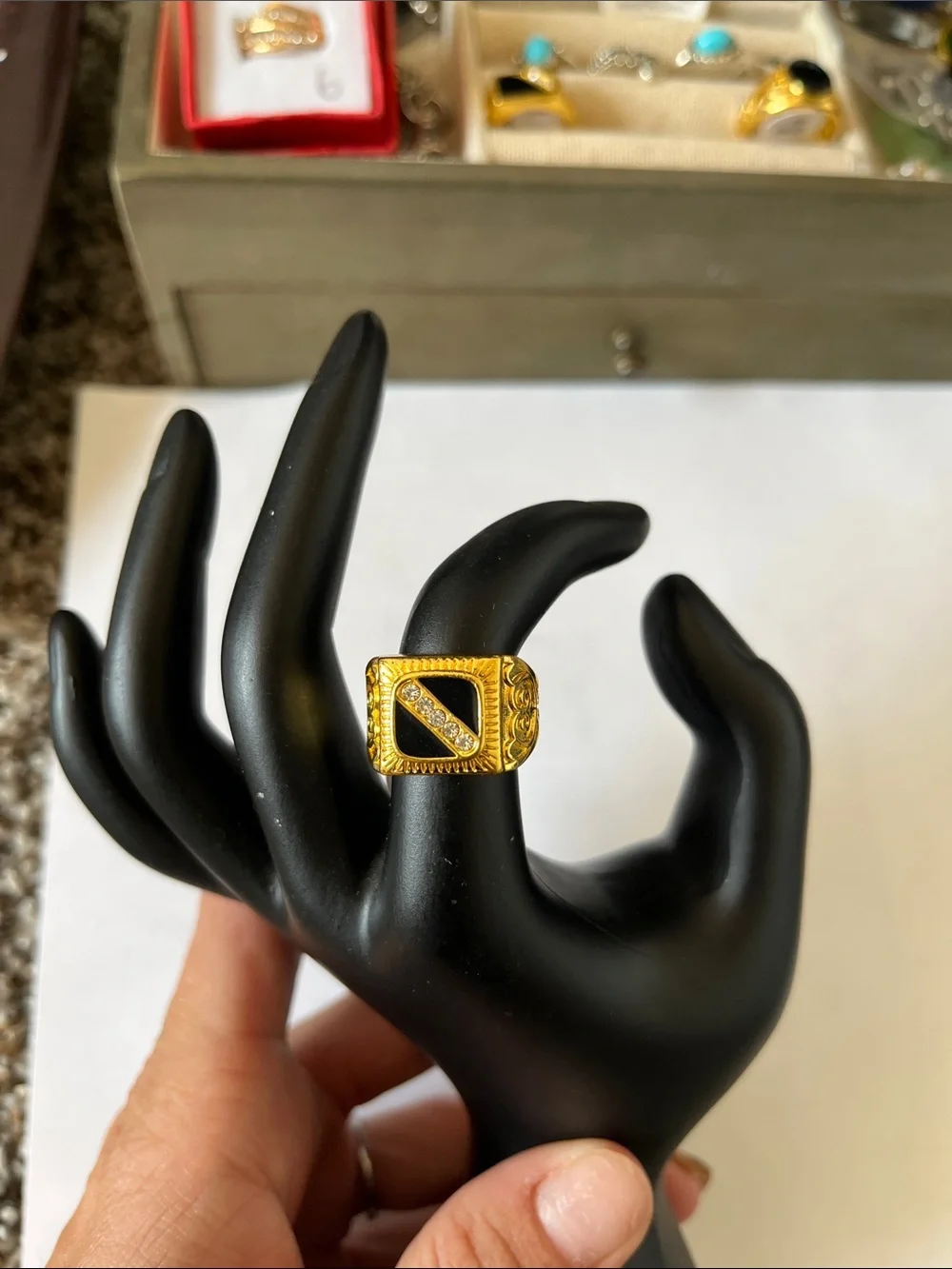 18k Gold Black Onyx Inlay Signet Ring